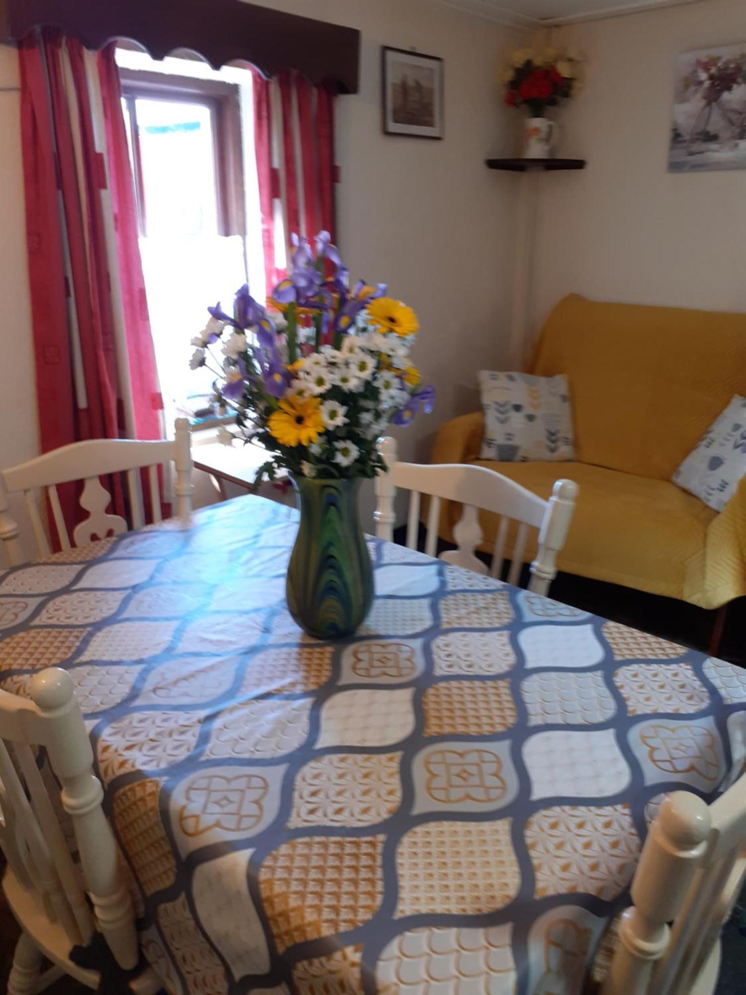 Shannon Breeze Cottage Ballycrossaun Exterior foto